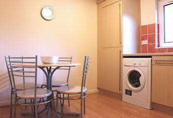 Grosvenor Gardens Hotel Edinburgh Ngoại thất bức ảnh
